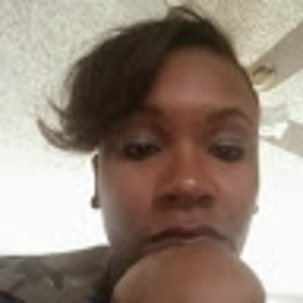 Meet your Posher, Deonna